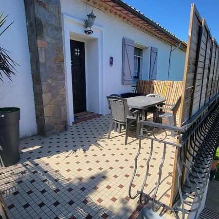 Bel Appartement Vinassan Exterior photo